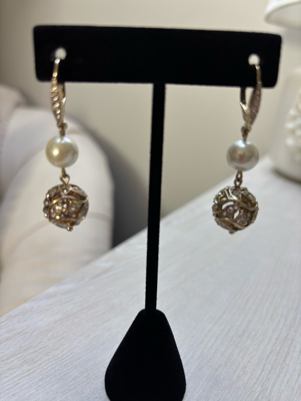 Gold-tone Pearl Drop Earrings with Filigree Ball. Never worn